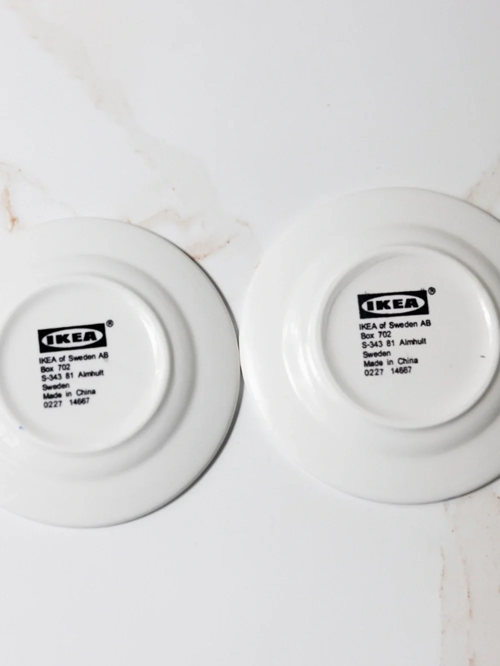 Set of 4 IKEA Almhult blue white small plates 4